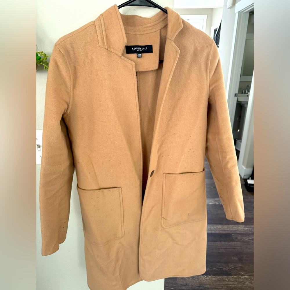 Kenneth Cole winter coat in camel shade